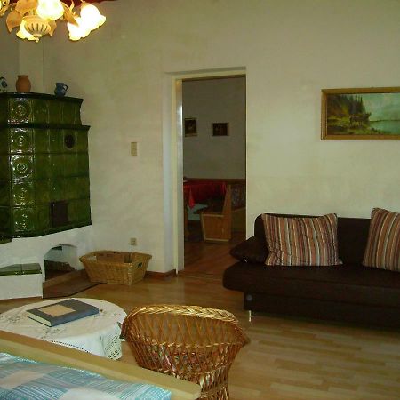 Hotel Gaestehaus Brueckler à Jennersdorf Extérieur photo