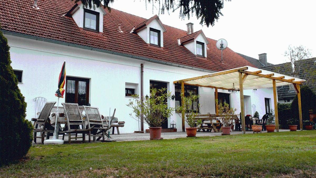Hotel Gaestehaus Brueckler à Jennersdorf Extérieur photo