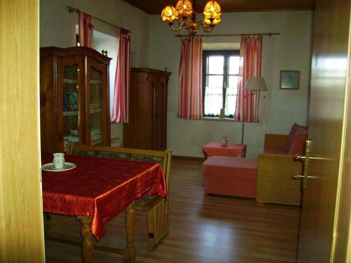 Hotel Gaestehaus Brueckler à Jennersdorf Extérieur photo